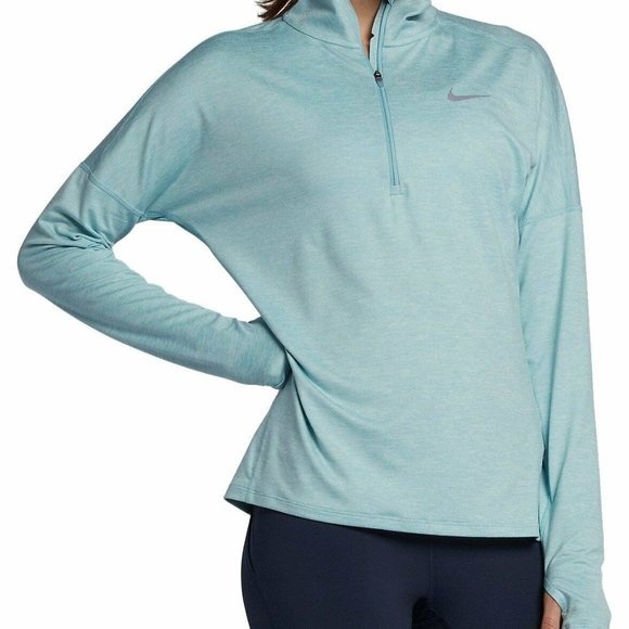 Nike fit women’s XS baby blue half zip